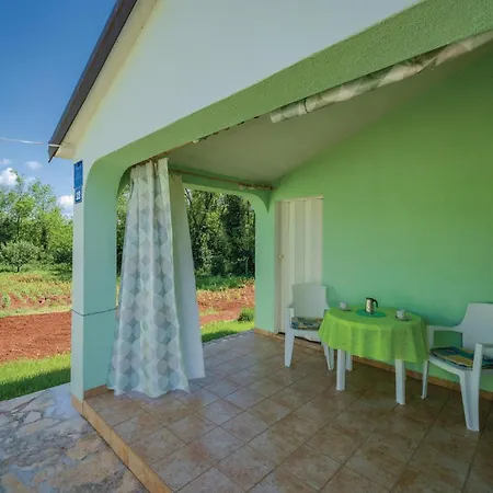 Cozy In Sv,lovrec With Kitchen Apartment *