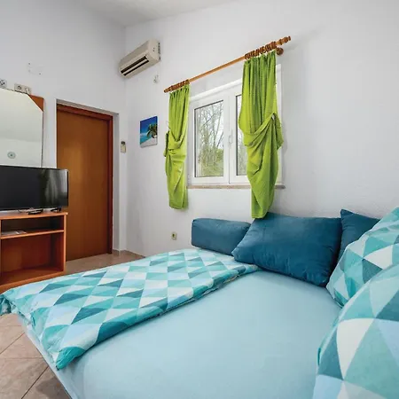 Cozy In Sv,lovrec With Kitchen * Jakici